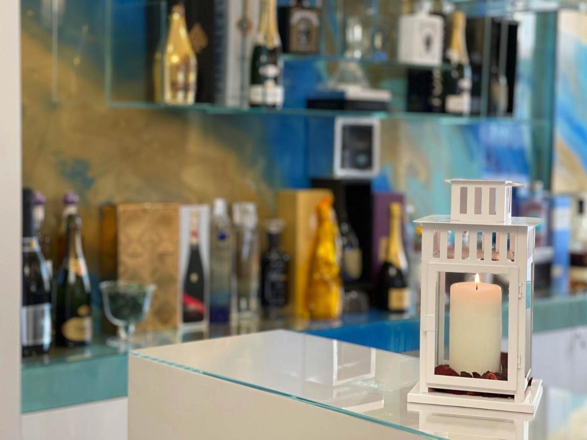 Tribus Boutique Hotel Torre Annunziata Bagian luar foto