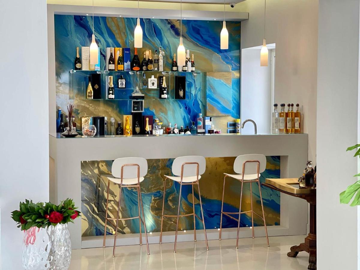 Tribus Boutique Hotel Torre Annunziata Bagian luar foto
