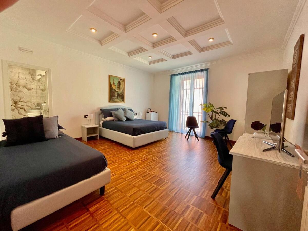 Tribus Boutique Hotel Torre Annunziata Bagian luar foto