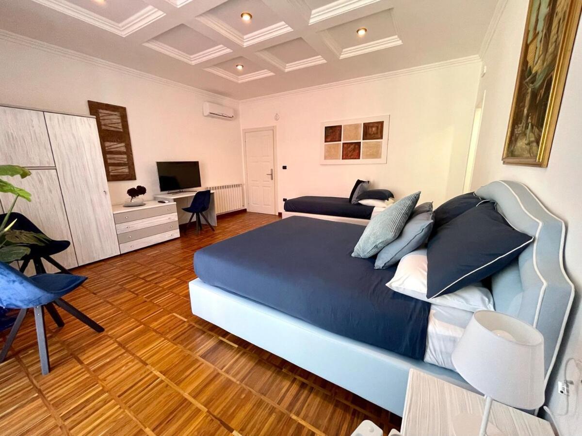 Tribus Boutique Hotel Torre Annunziata Bagian luar foto
