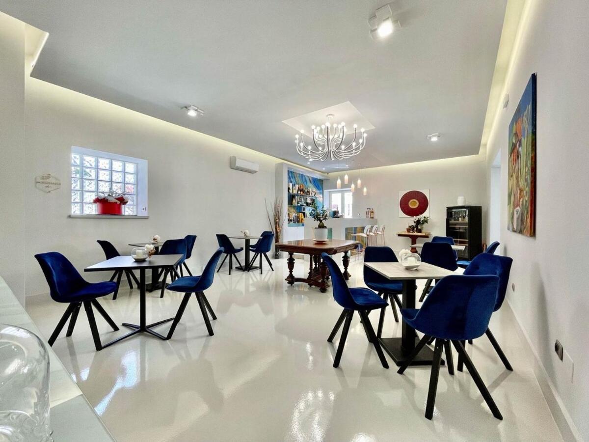 Tribus Boutique Hotel Torre Annunziata Bagian luar foto