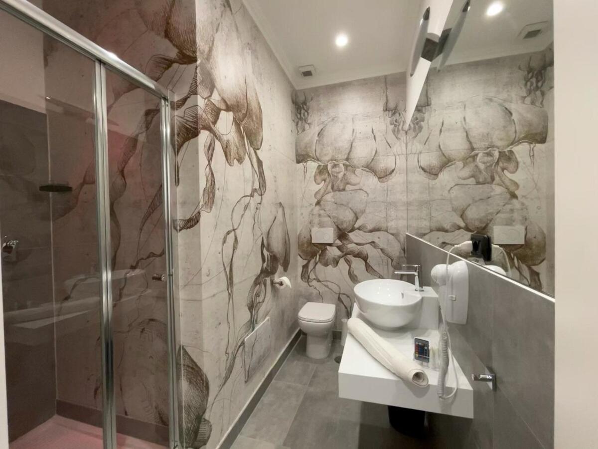 Tribus Boutique Hotel Torre Annunziata Bagian luar foto