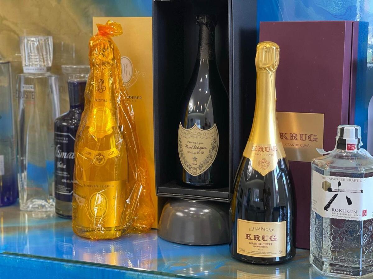 Tribus Boutique Hotel Torre Annunziata Bagian luar foto