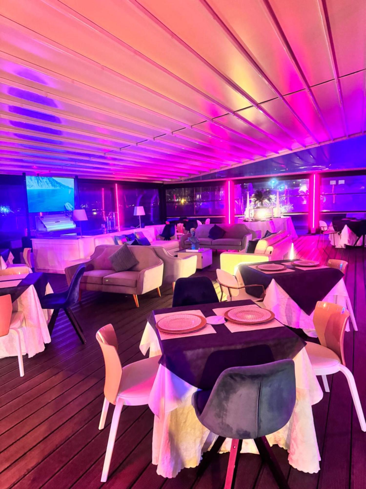 Tribus Boutique Hotel Torre Annunziata Bagian luar foto
